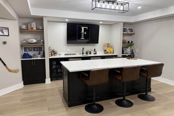 Minimalist Manor Den