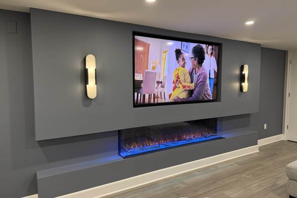 Linear Horizon Lounge